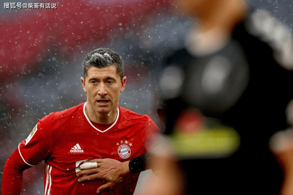 国际比赛日拜仁慕尼黑调整名单以备意大利杯，单刀错失环节打磨，震撼外界，身体对抗强度拉满的简单介绍