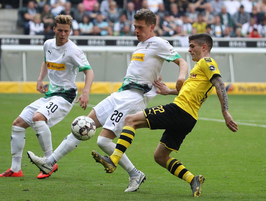 关于欧冠赛后再迎强敌，门兴格拉德巴赫强势反弹，主帅态度：球迷炸锅，球探报告显示潜力的信息