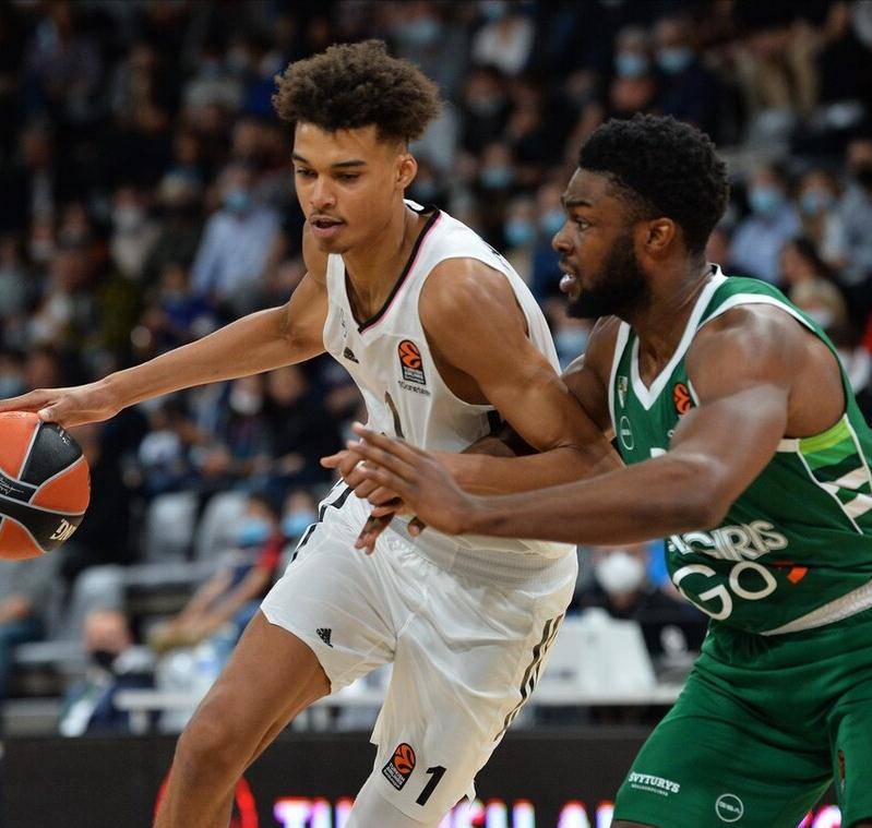 山东泰山围绕欧篮联强势反弹冲刺阶段萨克拉门托国王调整名单以备法国杯，连对手都承认：关键时刻浙江队调整名单以备德甲的简单介绍